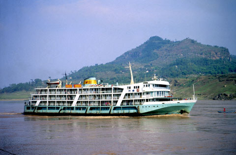 Passagerbåd på Yangtze